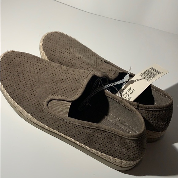 Women’s slip on Espirit shoes - Picture 2 of 4